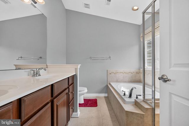 132 HELEN DR, Cinnaminson, NJ 08077