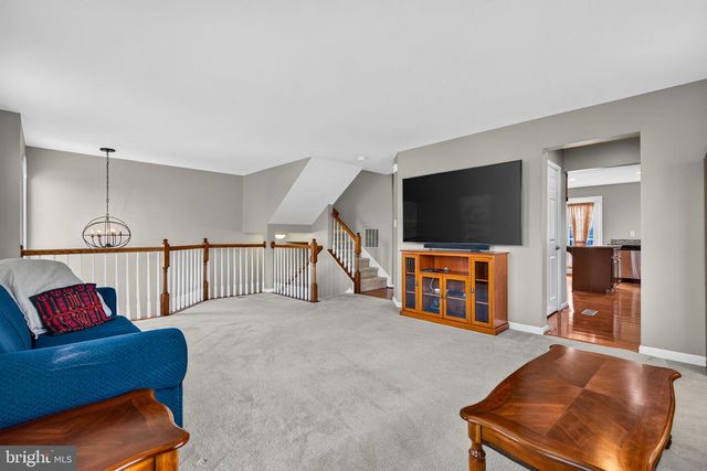 132 HELEN DR, Cinnaminson, NJ 08077