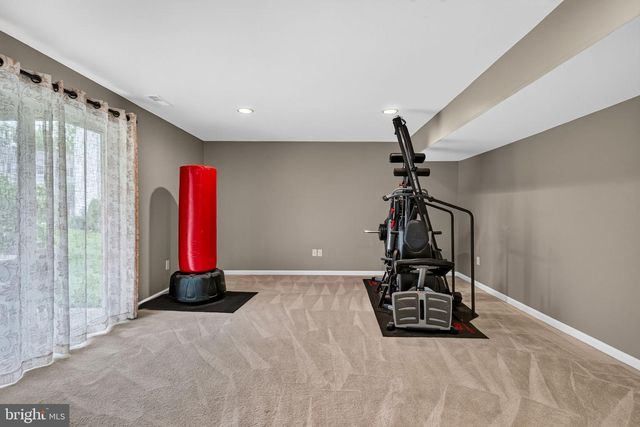 132 HELEN DR, Cinnaminson, NJ 08077