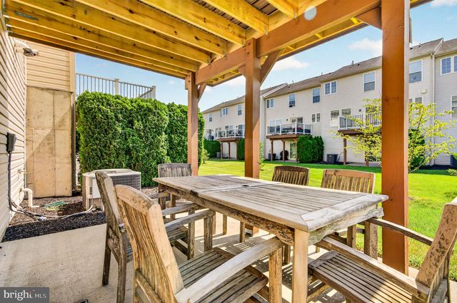 132 HELEN DR, Cinnaminson, NJ 08077