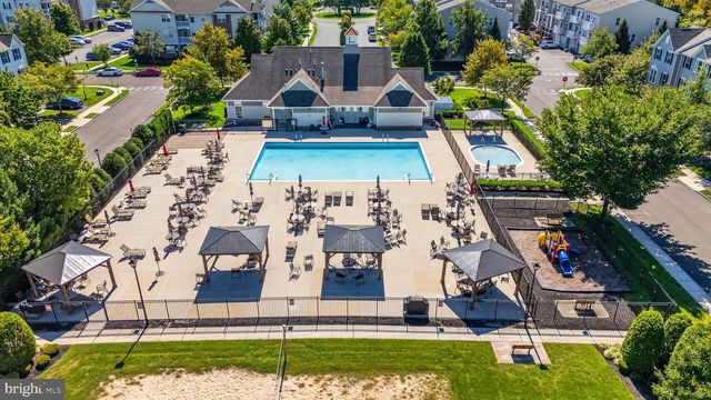 132 HELEN DR, Cinnaminson, NJ 08077