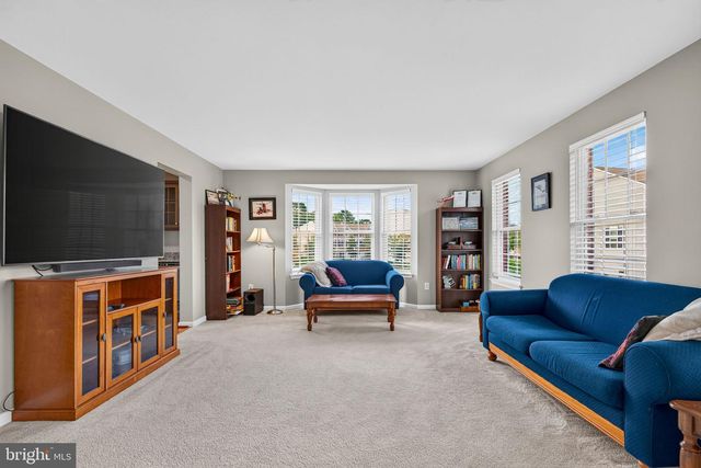 132 HELEN DR, Cinnaminson, NJ 08077