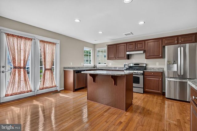 132 HELEN DR, Cinnaminson, NJ 08077