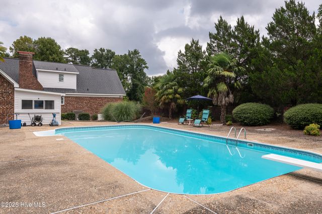 1138 Galloway Road, Grimesland, NC 27837