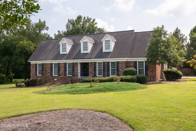 1138 Galloway Road, Grimesland, NC 27837