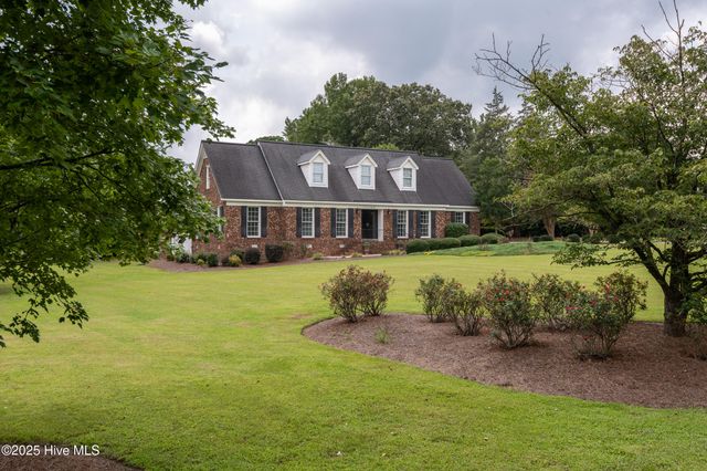 1138 Galloway Road, Grimesland, NC 27837