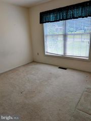 140 CHRISTOPHERS LN, Coatesville, PA 19320