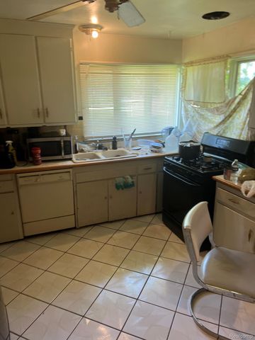 12940 -12950 John R Street, Highland Park, MI 48203