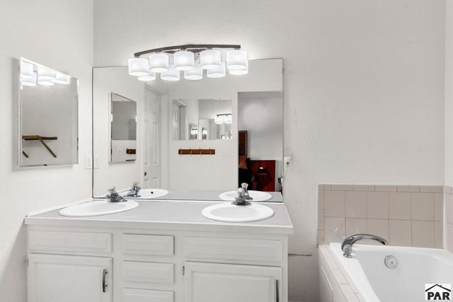 1268 W Caida Del Sol Dr, Pueblo West, CO 81007