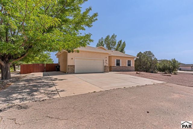 1268 W Caida Del Sol Dr, Pueblo West, CO 81007