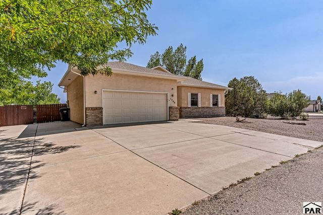 1268 W Caida Del Sol Dr, Pueblo West, CO 81007