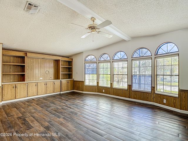 8339 Weatherford Avenue, Brooksville, FL 34613