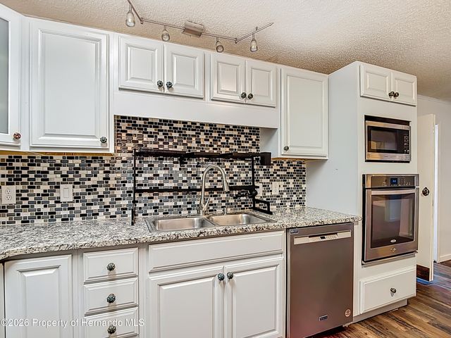 8339 Weatherford Avenue, Brooksville, FL 34613