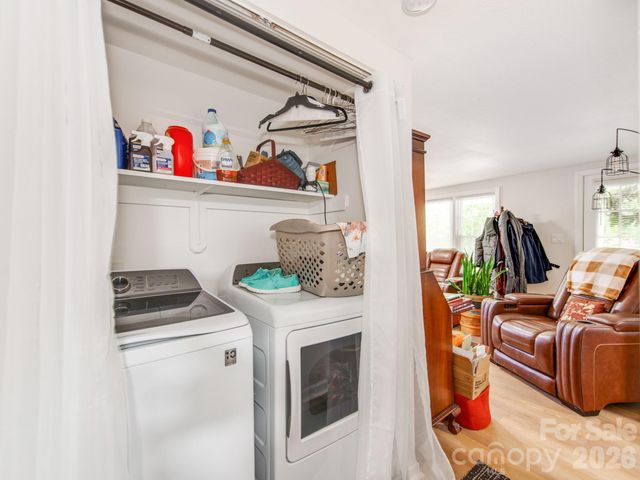 102 Lanier Street, Mount Holly, NC 28120