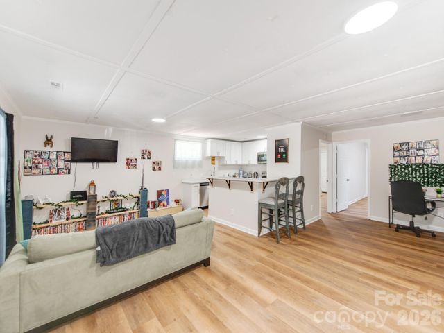102 Lanier Street, Mount Holly, NC 28120