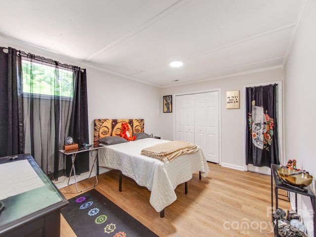 102 Lanier Street, Mount Holly, NC 28120