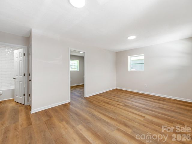 102 Lanier Street, Mount Holly, NC 28120