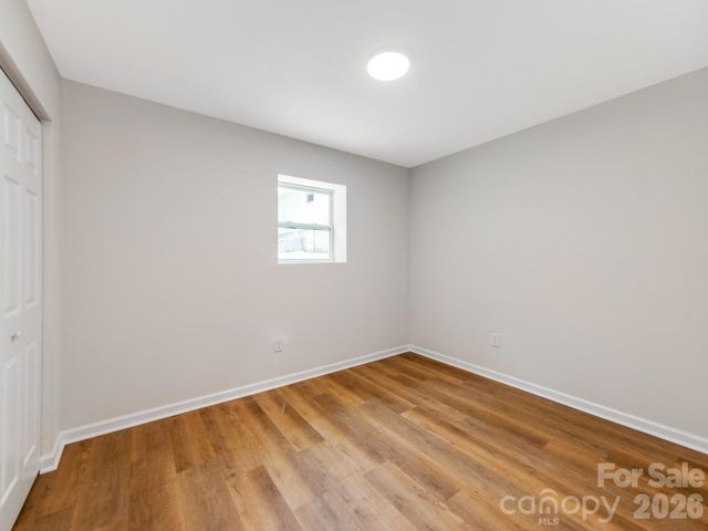 102 Lanier Street, Mount Holly, NC 28120