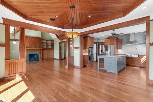 33 Witch Hazel Trail, Landrum, SC 29356
