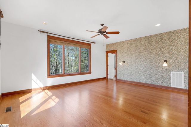 33 Witch Hazel Trail, Landrum, SC 29356