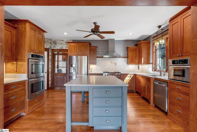 33 Witch Hazel Trail, Landrum, SC 29356