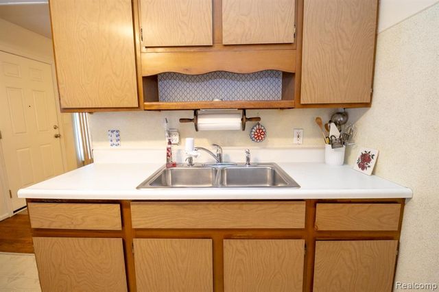 2539 Margaret Street, Melvindale, MI 48122
