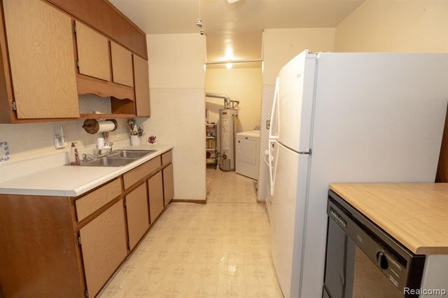 2539 Margaret Street, Melvindale, MI 48122