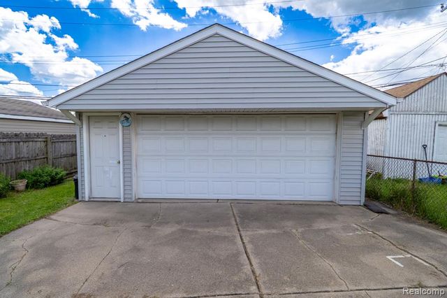 2539 Margaret Street, Melvindale, MI 48122