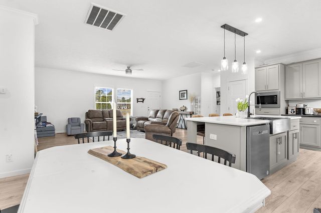 145 Hidden Hills Road, Cross, SC 29436