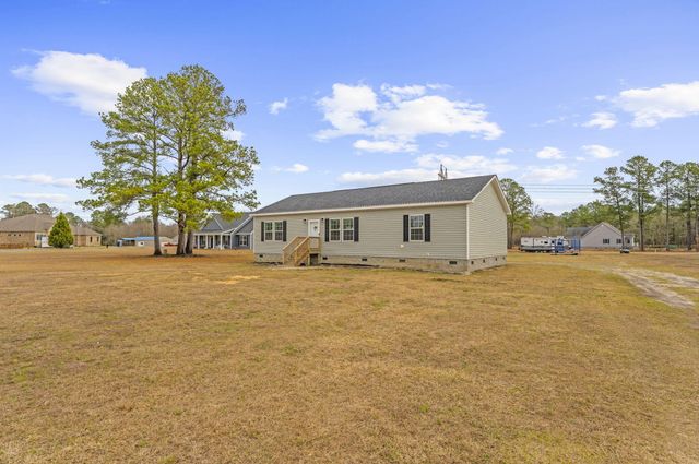 145 Hidden Hills Road, Cross, SC 29436