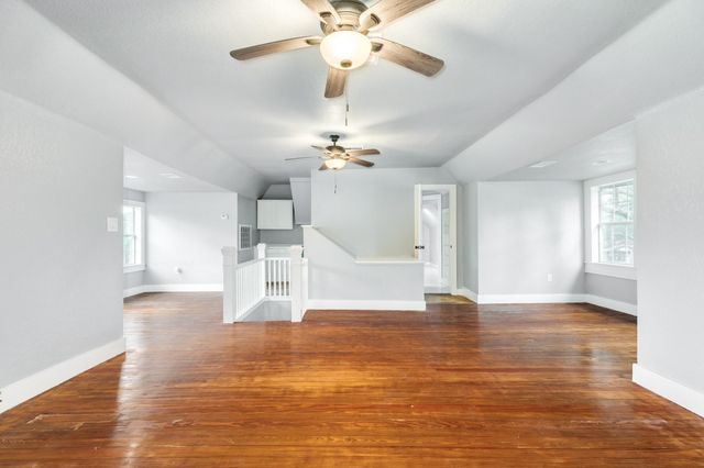 336 N Rockisland Street, Angleton, TX 77515