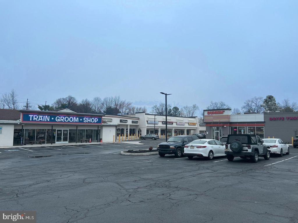 1155 RT-73 #4, Mt Laurel, NJ 08054