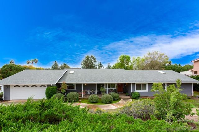 10565 Burned Oak Lane, Escondido, CA 92026