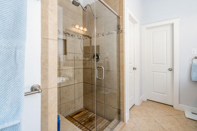 16627 Amelia Island Drive, Cypress, TX 77433