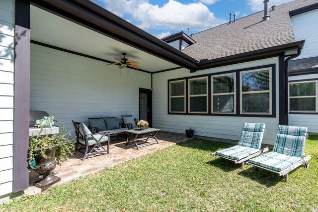 16627 Amelia Island Drive, Cypress, TX 77433