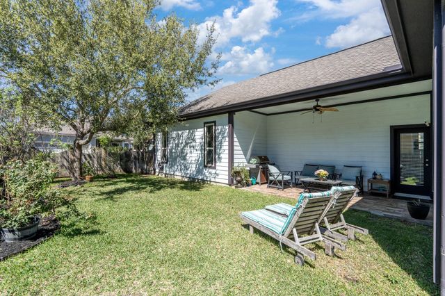 16627 Amelia Island Drive, Cypress, TX 77433