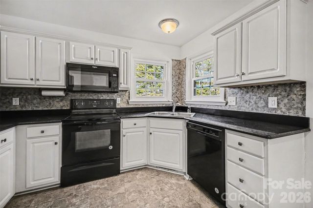 698 Rambo Road E, Rock Hill, SC 29730