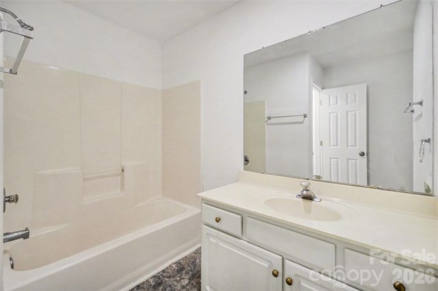 698 Rambo Road E, Rock Hill, SC 29730