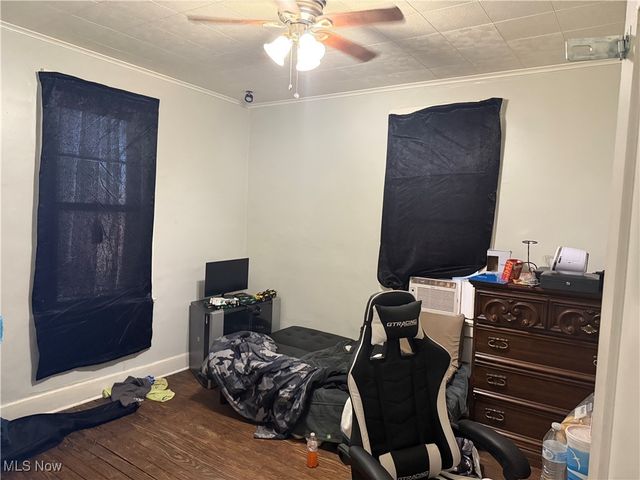 808 Oakmont Avenue, Steubenville, OH 43952