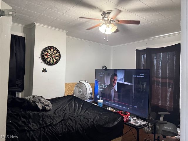 808 Oakmont Avenue, Steubenville, OH 43952