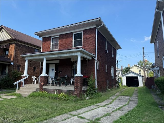 808 Oakmont Avenue, Steubenville, OH 43952