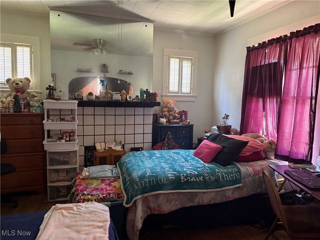 808 Oakmont Avenue, Steubenville, OH 43952