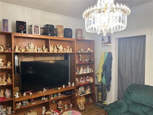 808 Oakmont Avenue, Steubenville, OH 43952