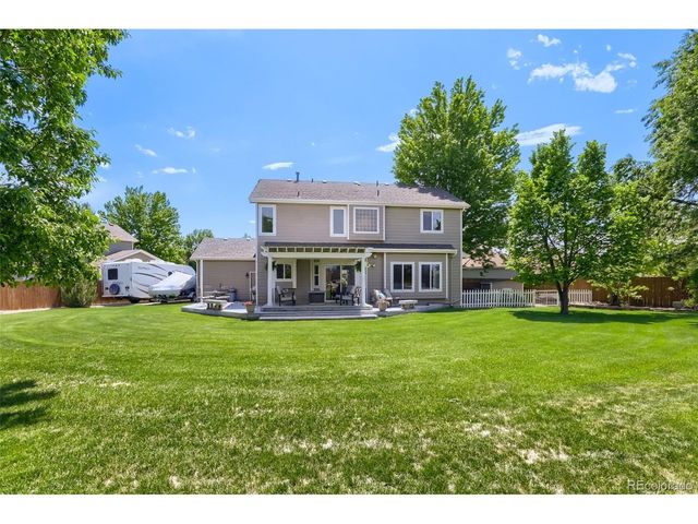 805 Waxberry Ct, Loveland, CO 80538