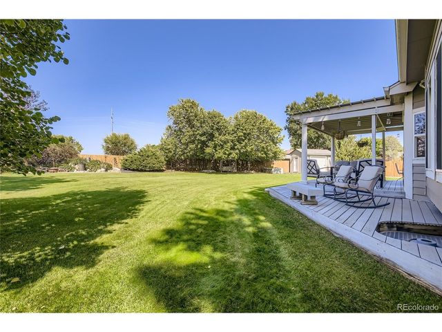 805 Waxberry Ct, Loveland, CO 80538
