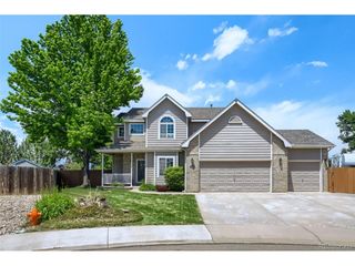805 Waxberry Ct, Loveland, CO 80538