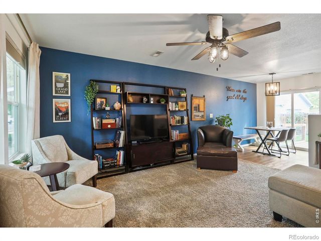 10656 Durango Place, Longmont, CO 80504