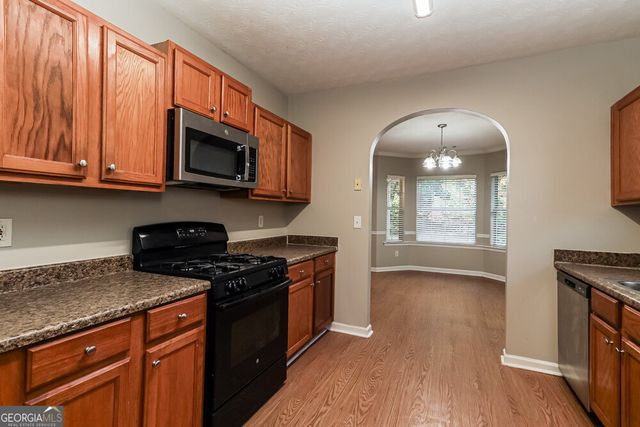 5275 Yellow Pine Drive, Mcdonough, GA 30252