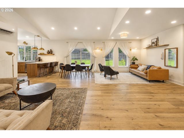 104 W McDowell Ct, Yacolt, WA 98675