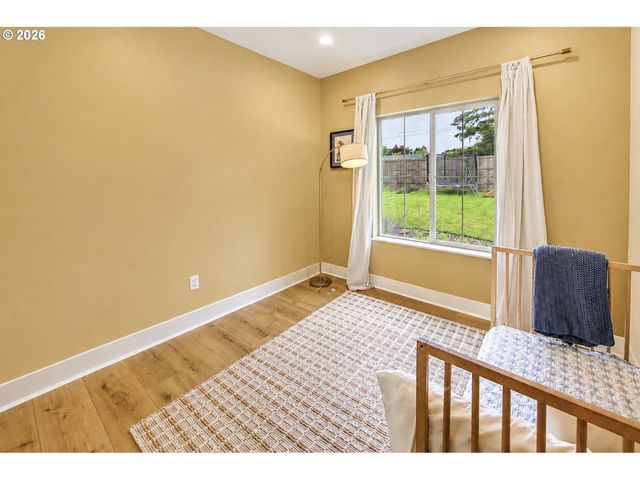 104 W McDowell Ct, Yacolt, WA 98675
